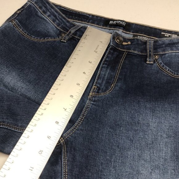 LIKE NEW DAVID BITTON MIDRISE STRAIGHT LEG STRETCH JEANS 6/28x32 ⭐️ - Picture 11 of 12
